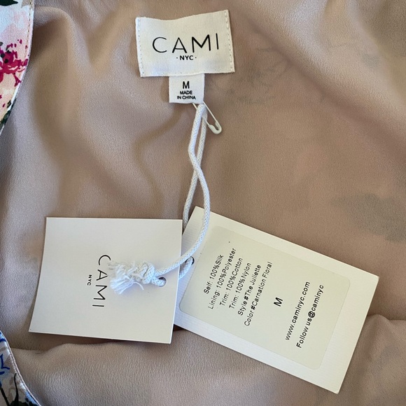 CAMI NYC Floral top - Picture 4 of 8